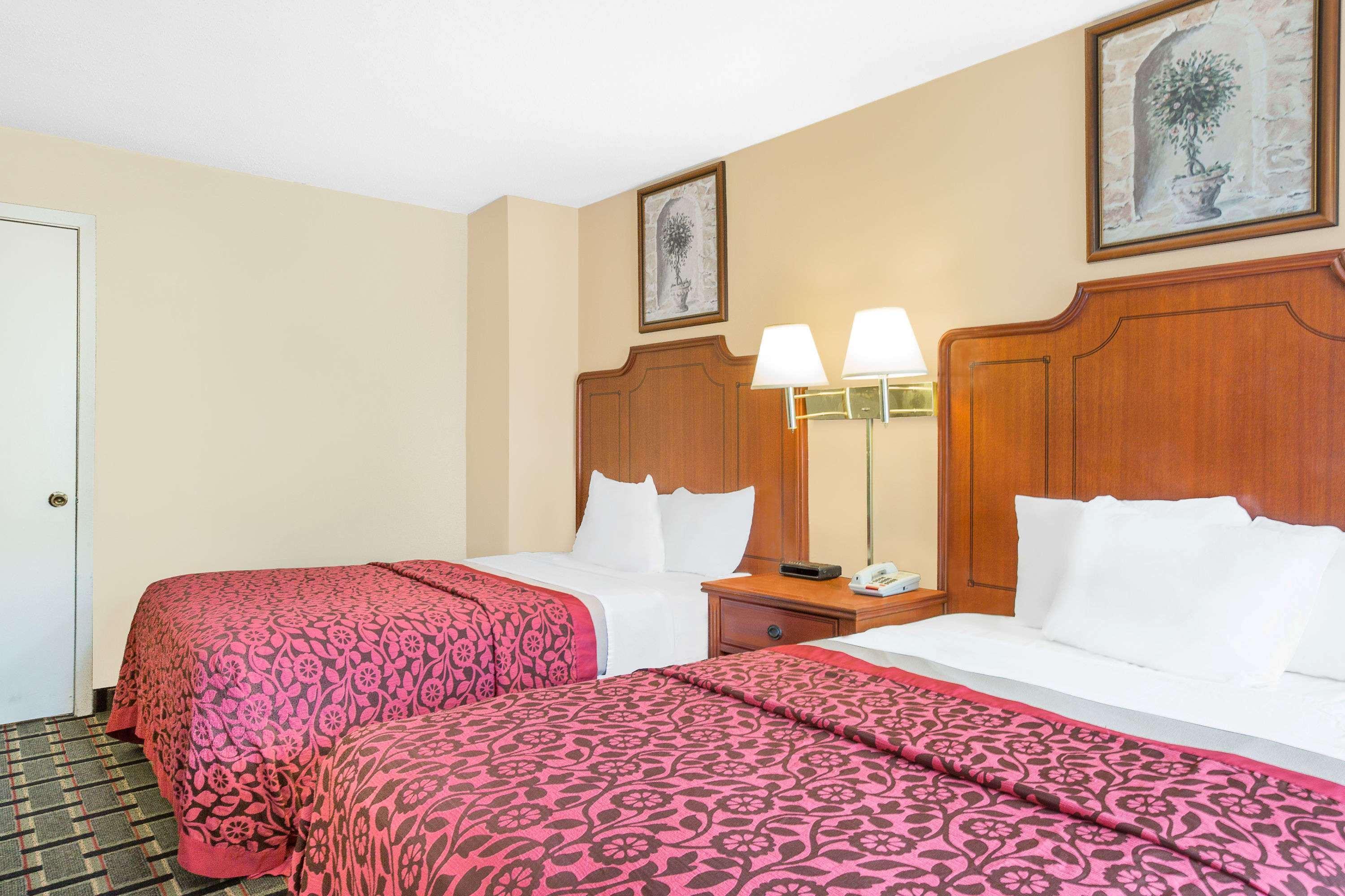 Meridian Inn Hotel Экстерьер фото